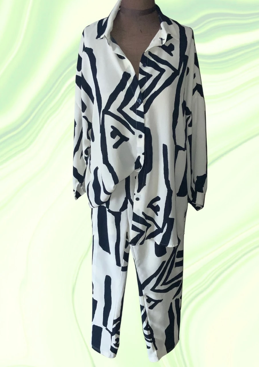 Blouse and trousers oversized – photo 5